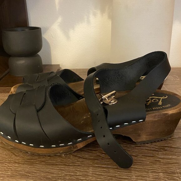 Lotta From Stockholm Shoes - Lotta From Stockholm Low Peep Toe Black Clogs on Brown Base USA 8.5, EUR 39